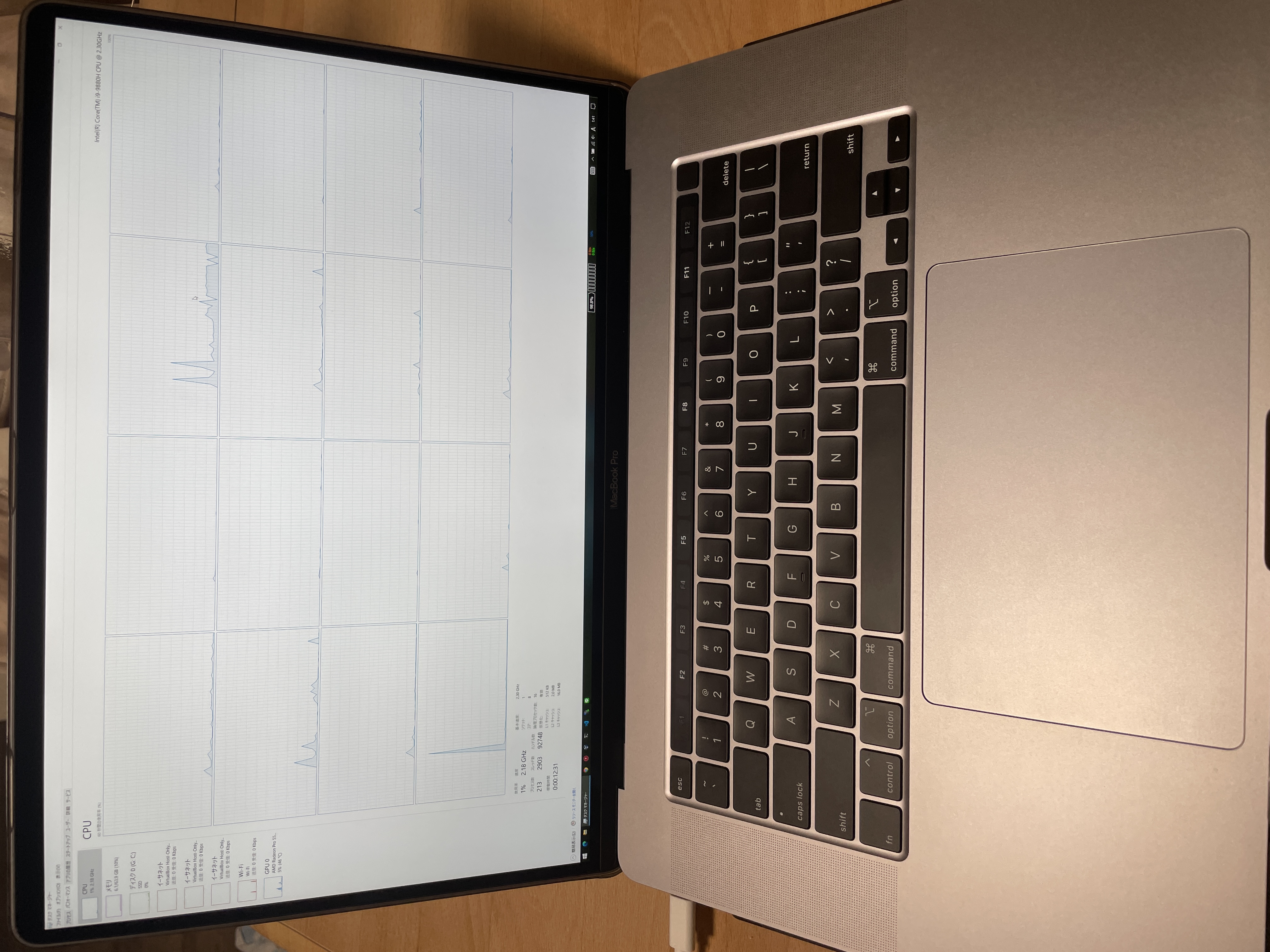 Macbook Pro 16 (2019) が給電されない 充電器を差してもバッテリーが減る件